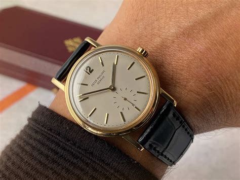 details zu patek philippe calatrava|patek philippe calatrava vintage gold.